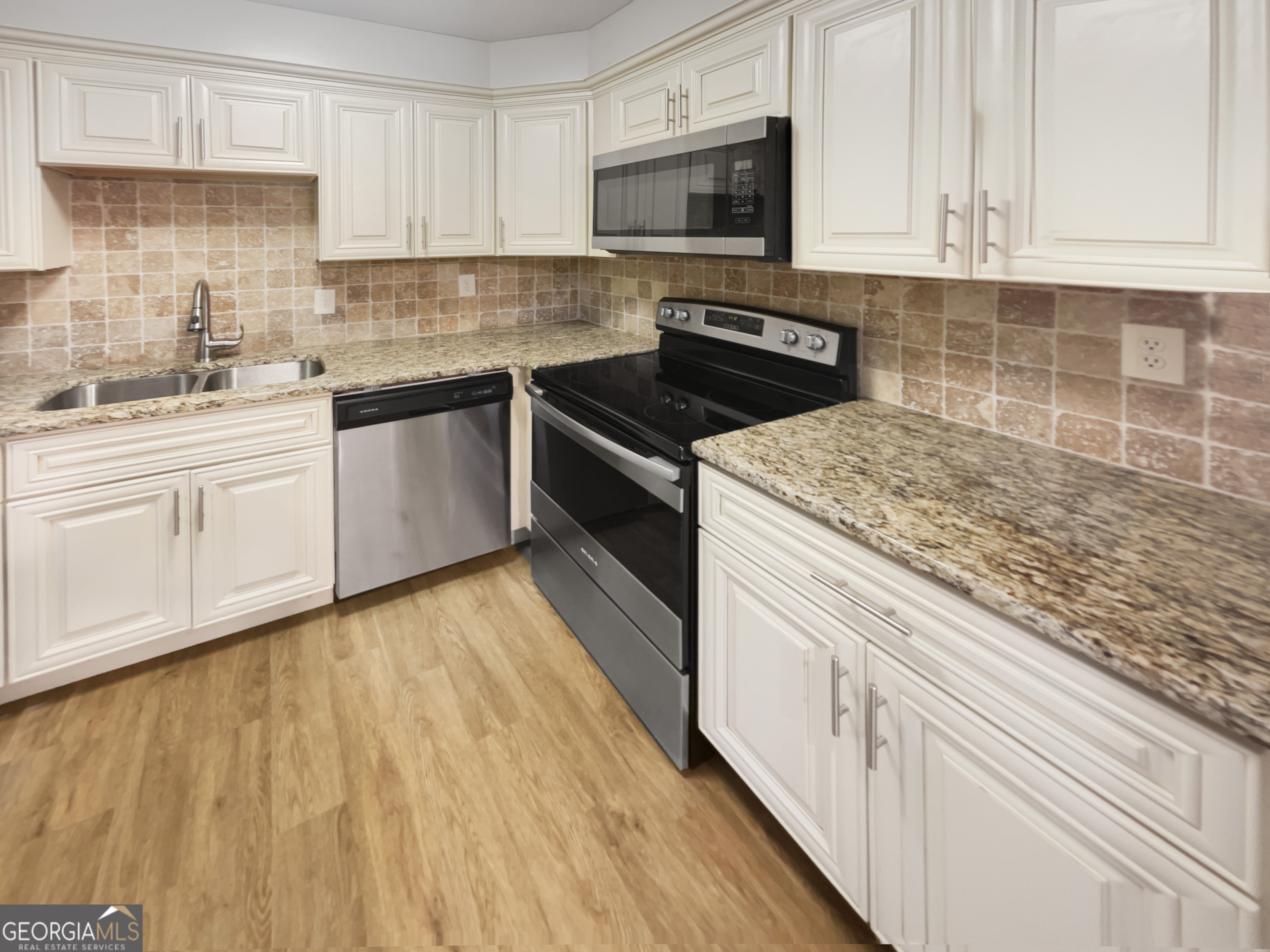 2416 Peachwood Circle Ne # 9 Property Photo 20