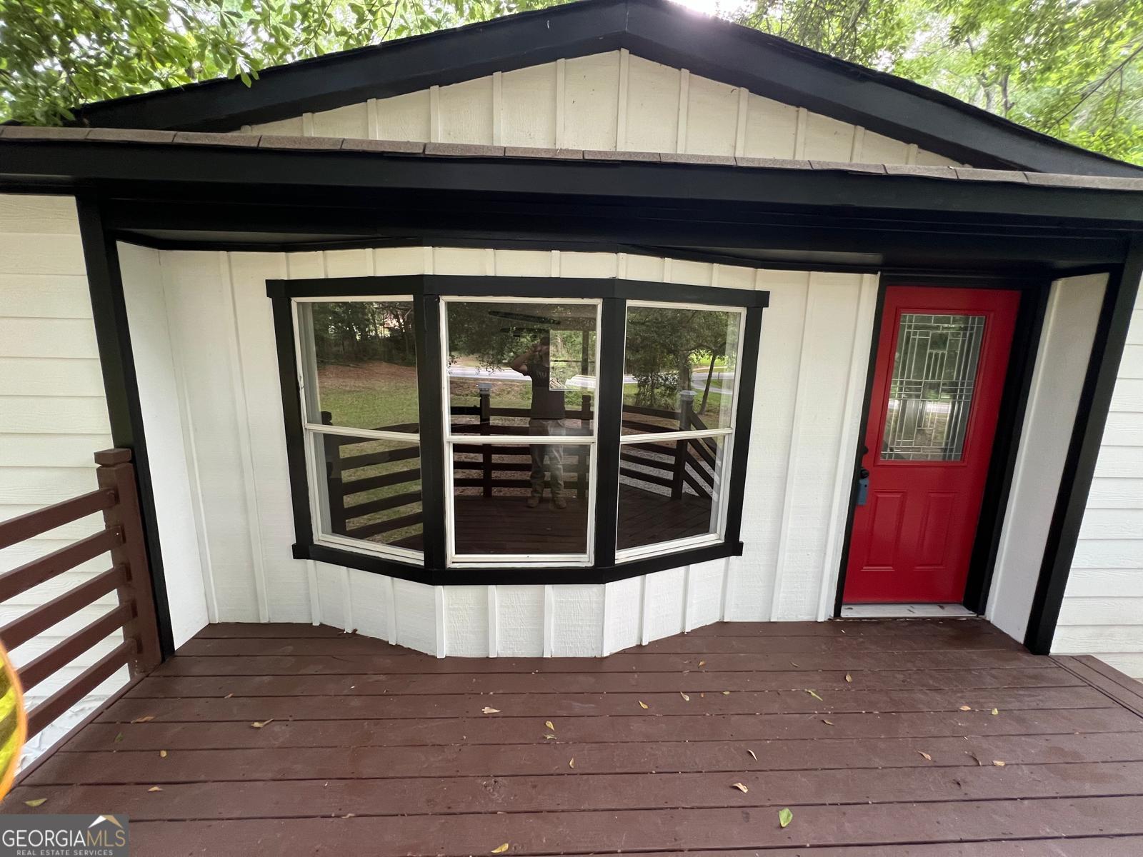 4060 Highway 142 Property Photo 6