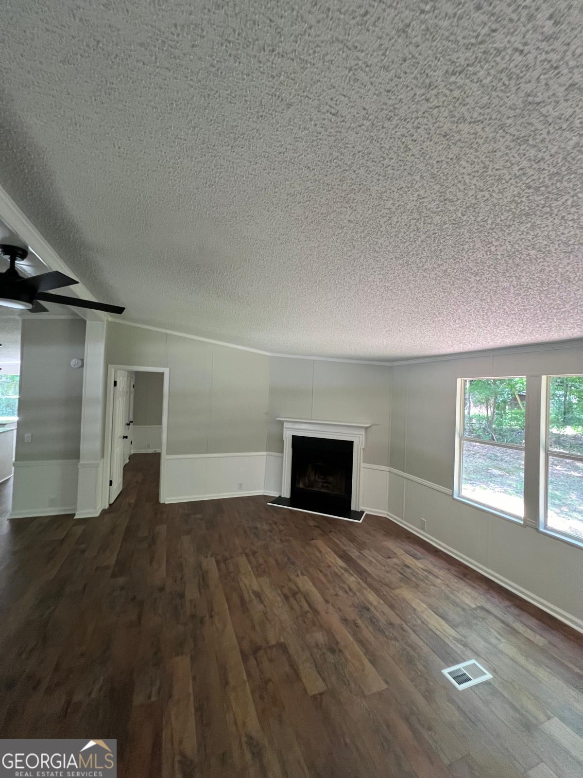 4060 Highway 142 Property Photo 10