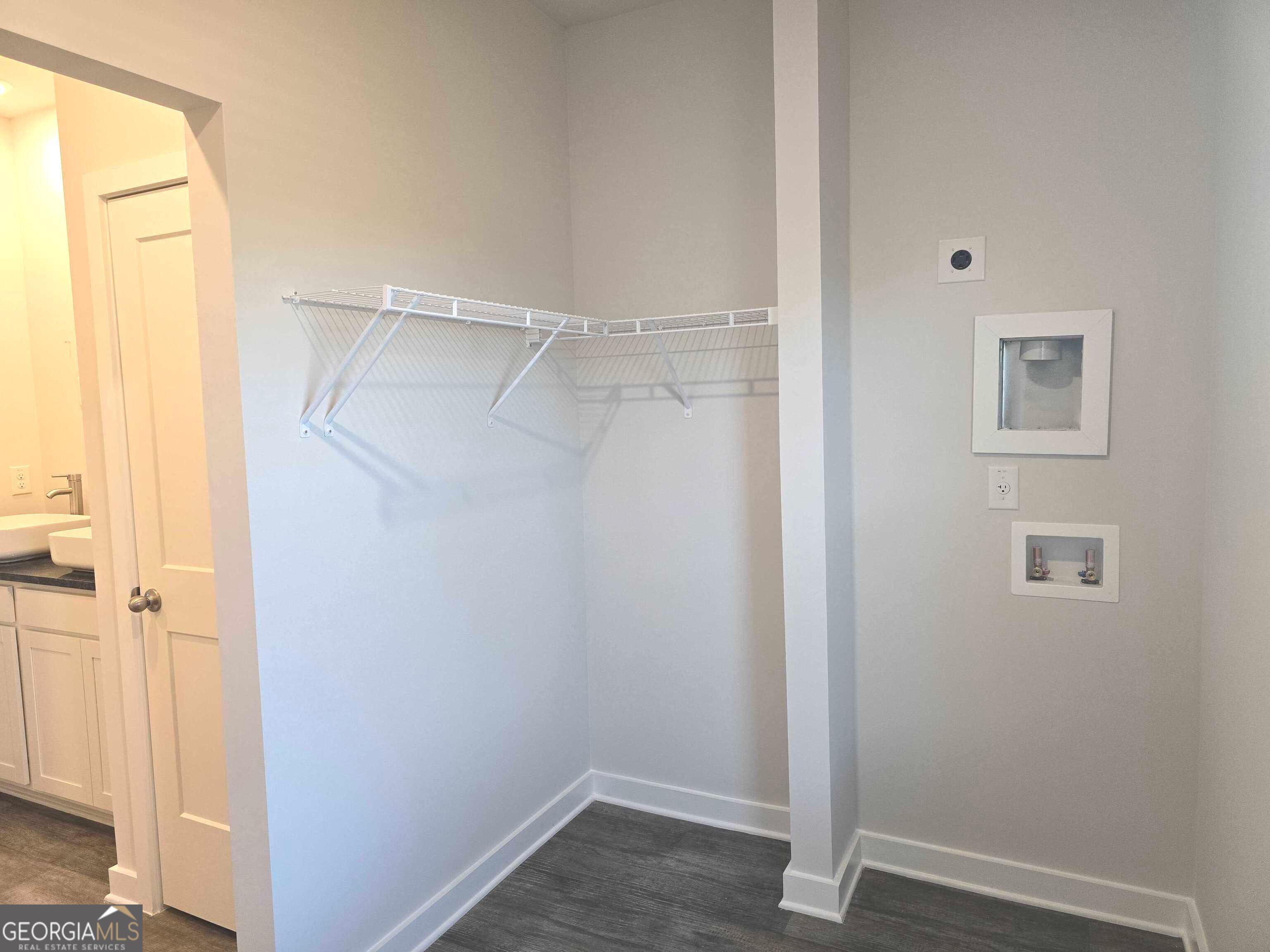 1636 Fuma Leaf Way # 280 Property Photo 8