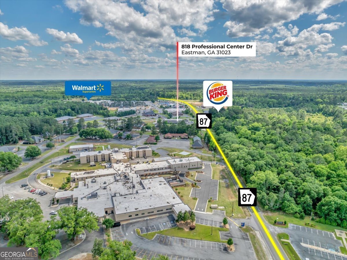 818 Professional Center Drive Property Photo 2