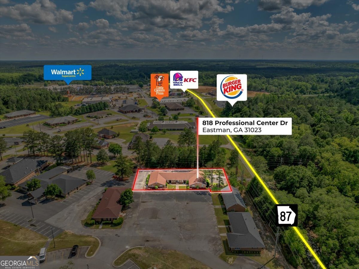 818 Professional Center Drive Property Photo 3