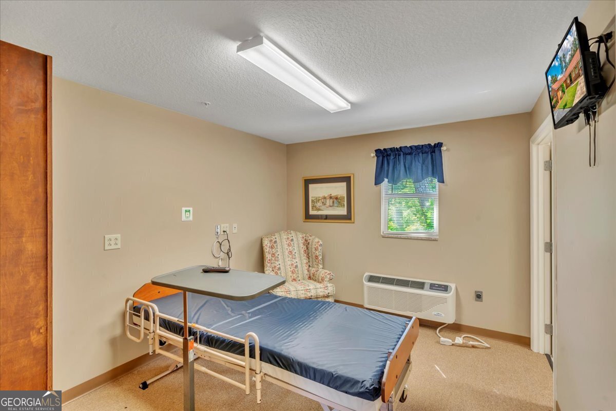 818 Professional Center Drive Property Photo 12