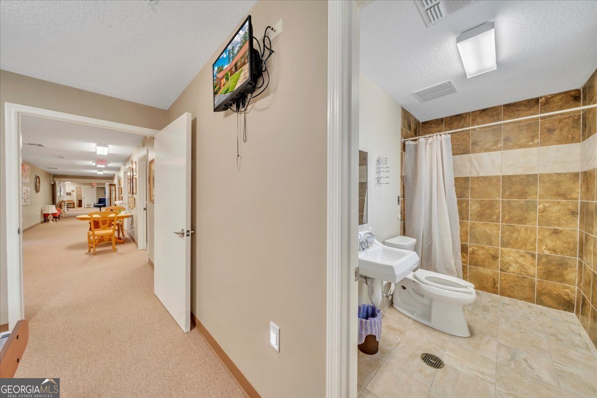 818 Professional Center Drive Property Photo 17