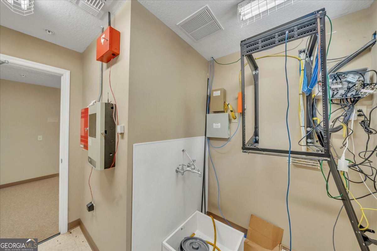 818 Professional Center Drive Property Photo 24