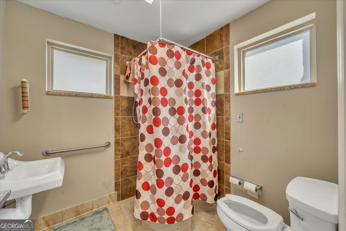 818 Professional Center Drive Property Photo 27