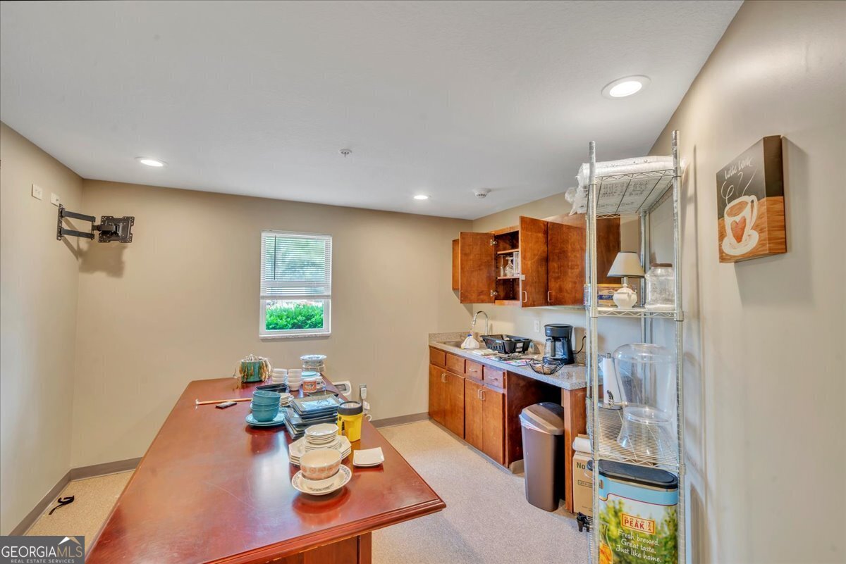 818 Professional Center Drive Property Photo 29