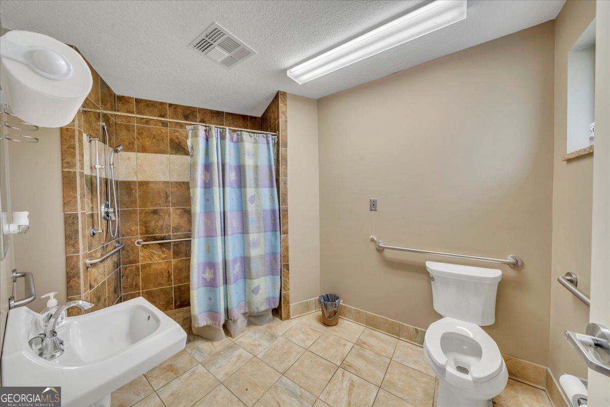 818 Professional Center Drive Property Photo 31