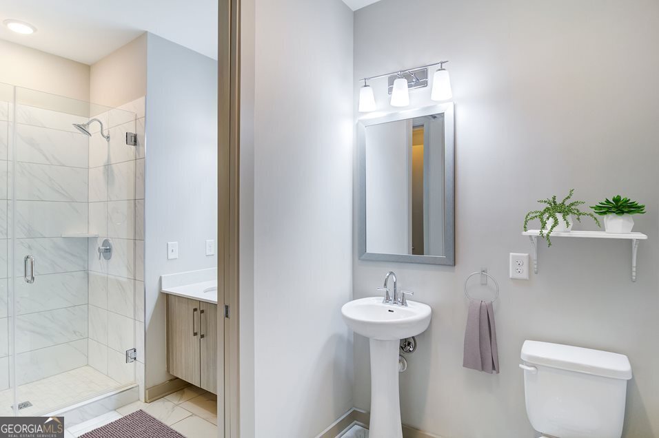 2144 Peachtree Road Nw # 904 Property Photo 17