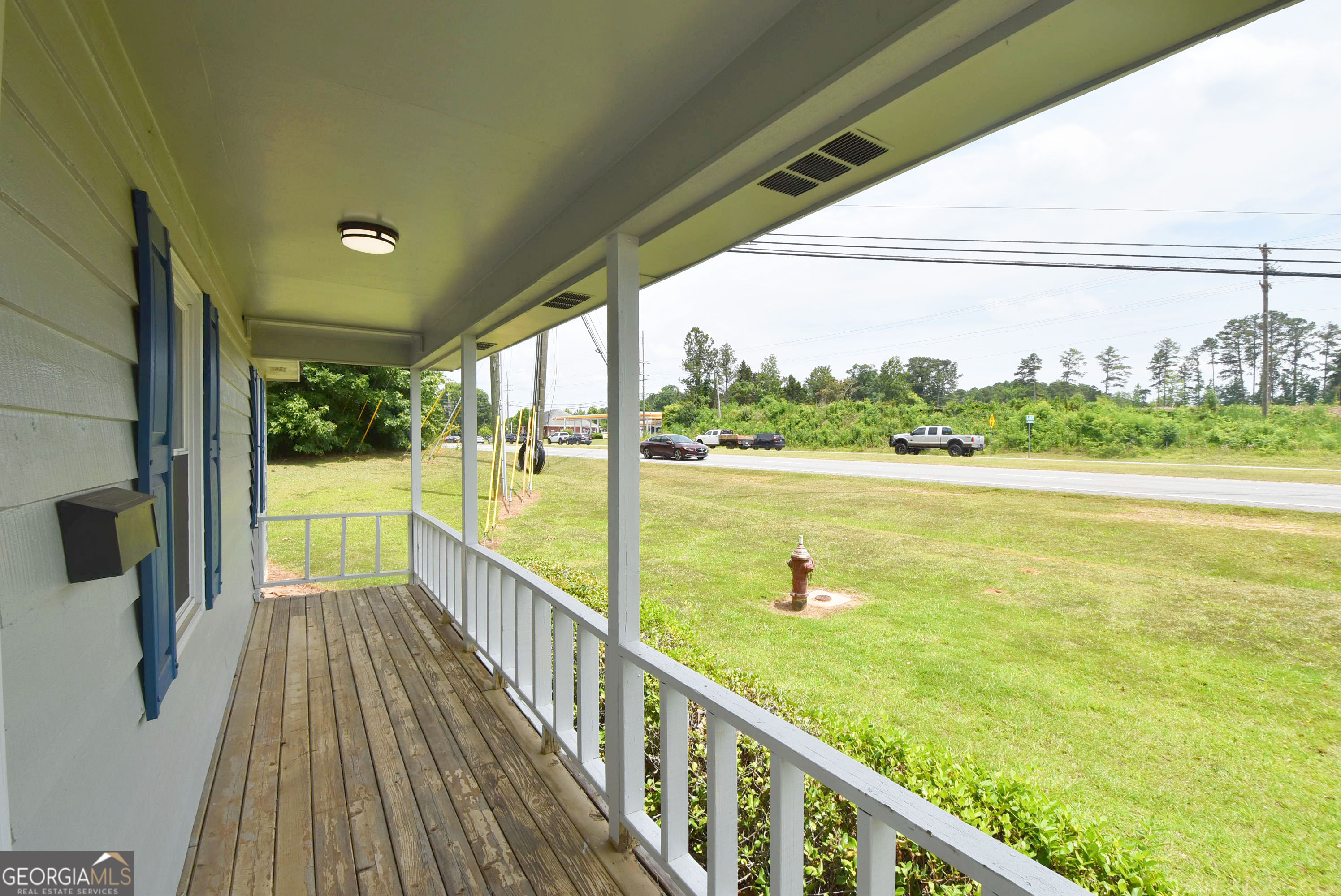 2180 E Highway 34 Property Photo 6
