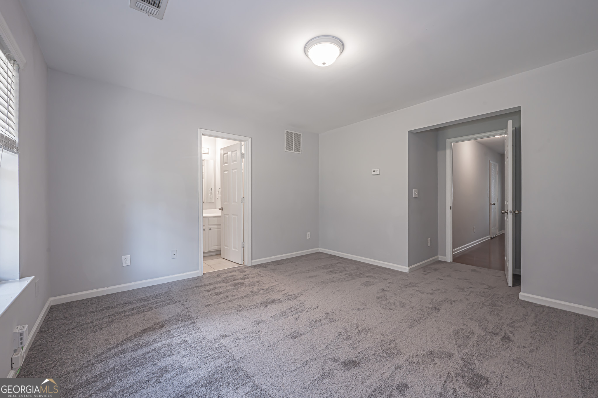2100 Meadow Peak Road Property Photo 9