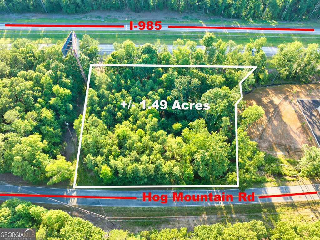 5226 Hog Mountain Road Property Photo 1