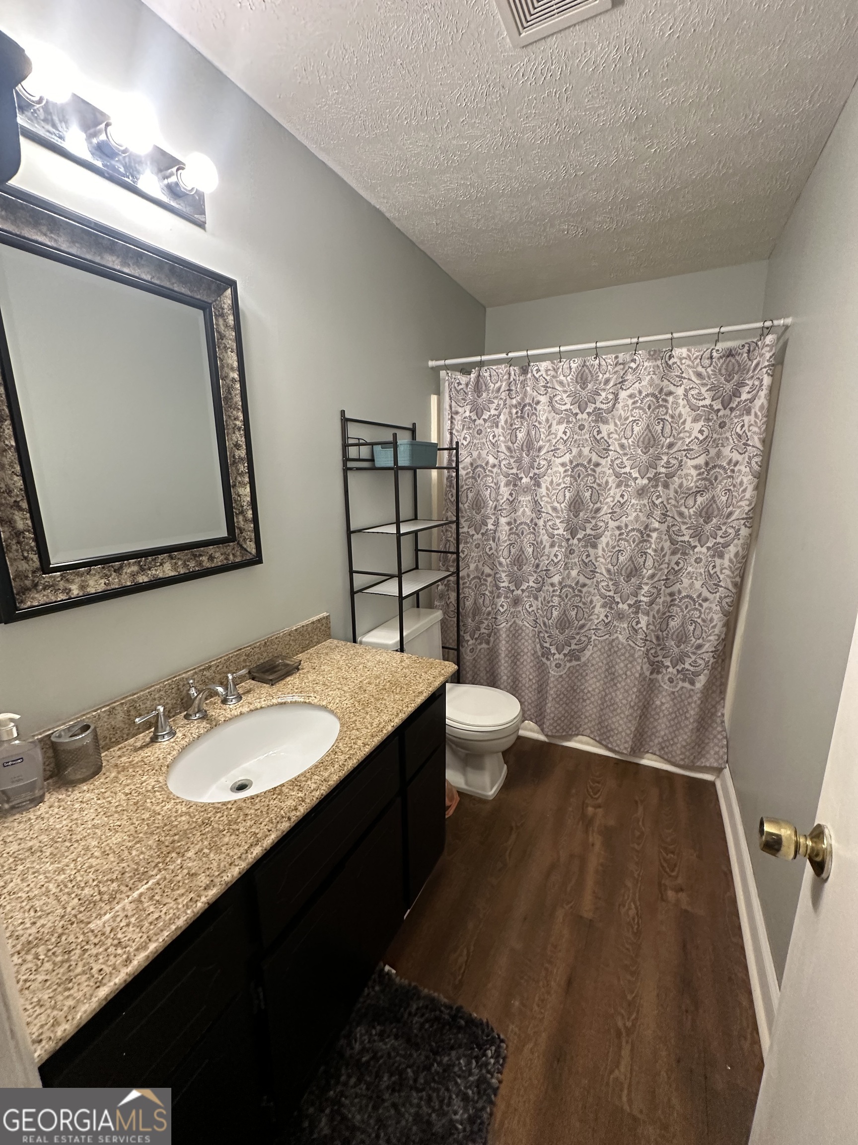 315 Featherstone Drive Property Photo 19