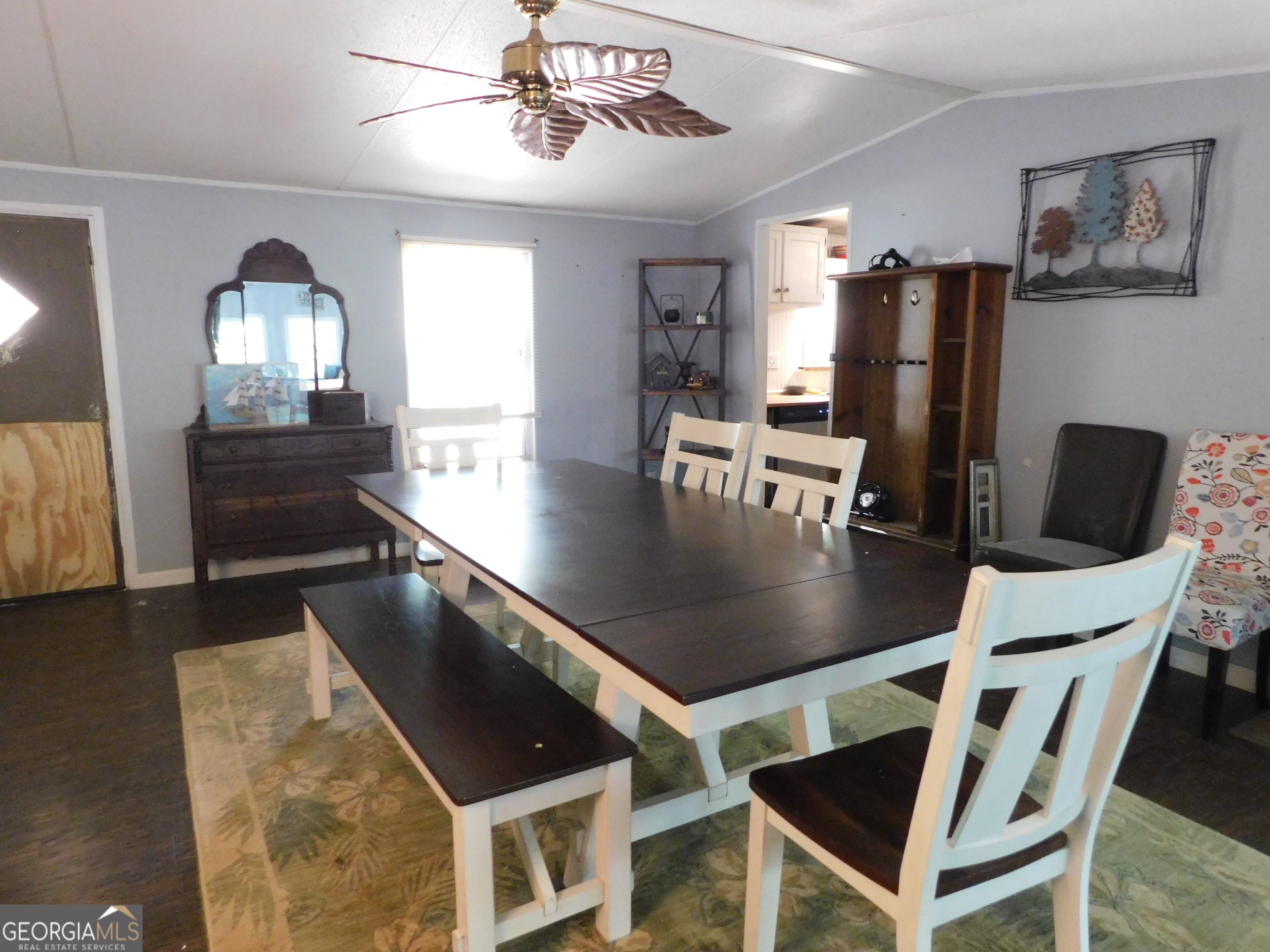 1230 County Rd 446 Property Photo 7