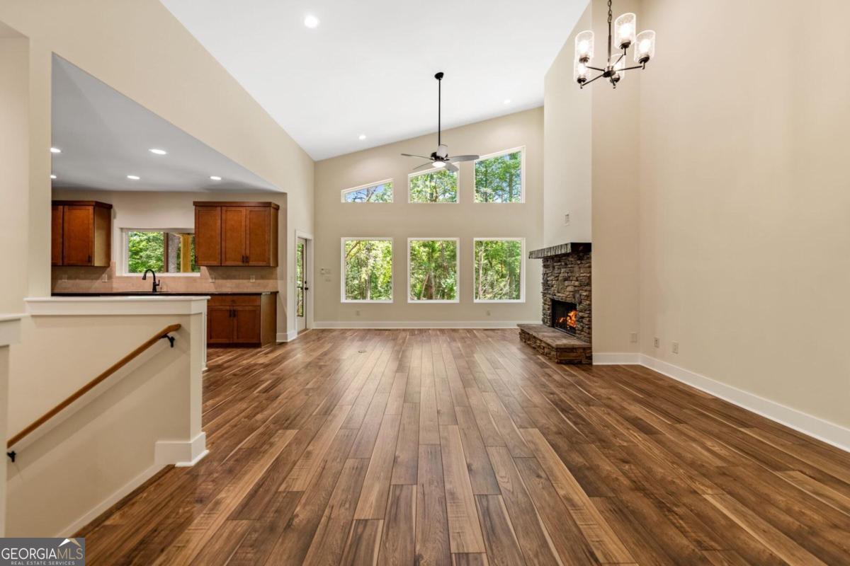 1043 Sunset Road Property Photo 17