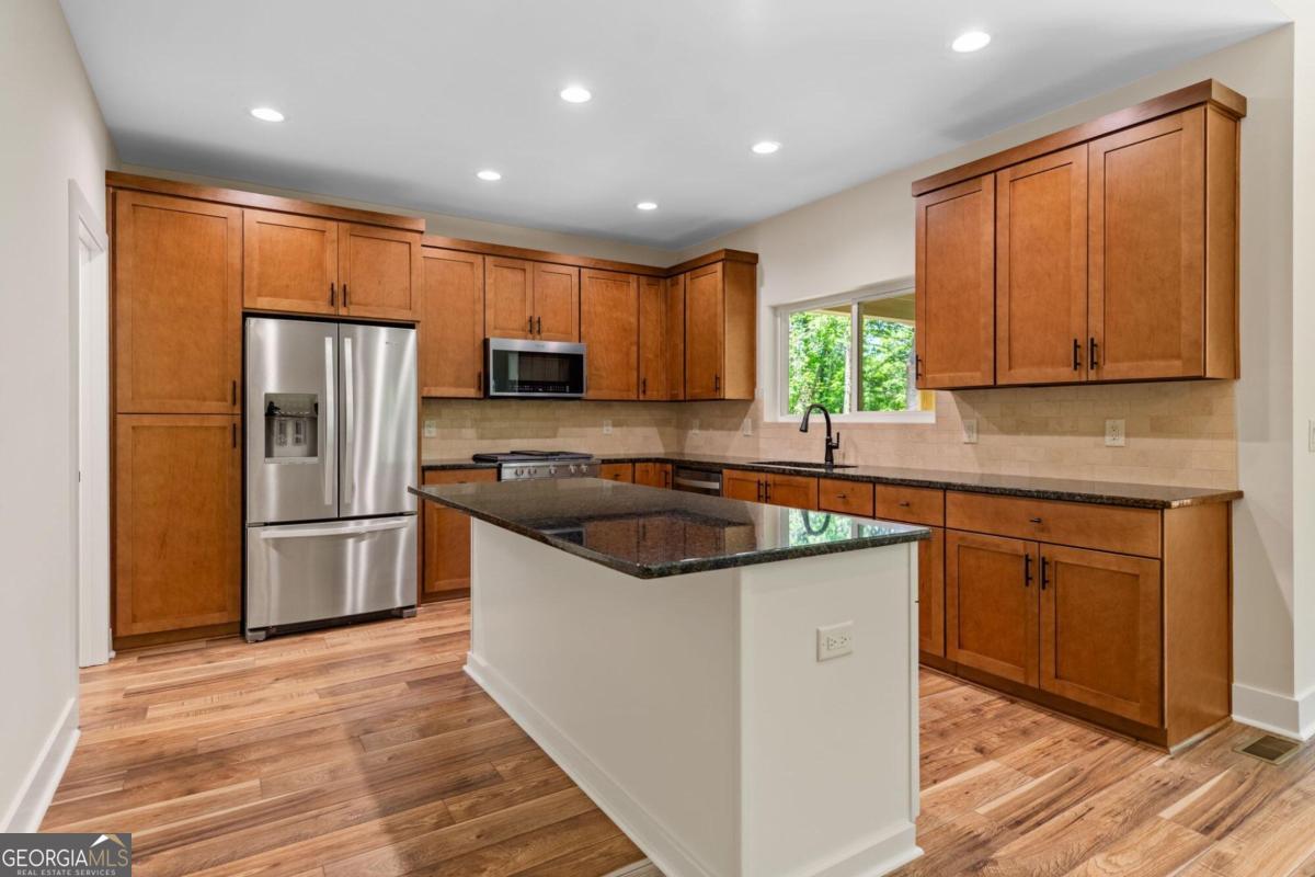 1043 Sunset Road Property Photo 21