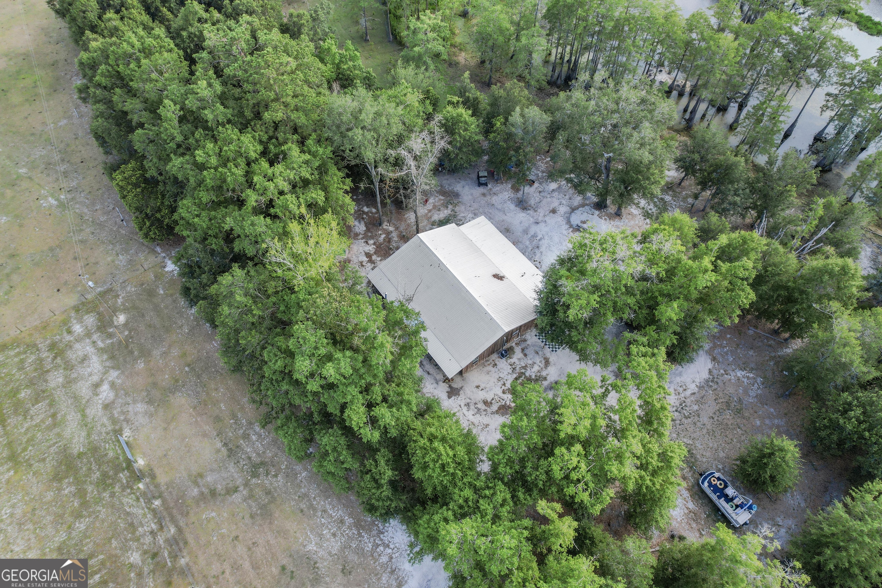 1058 Collins Road Property Photo 21