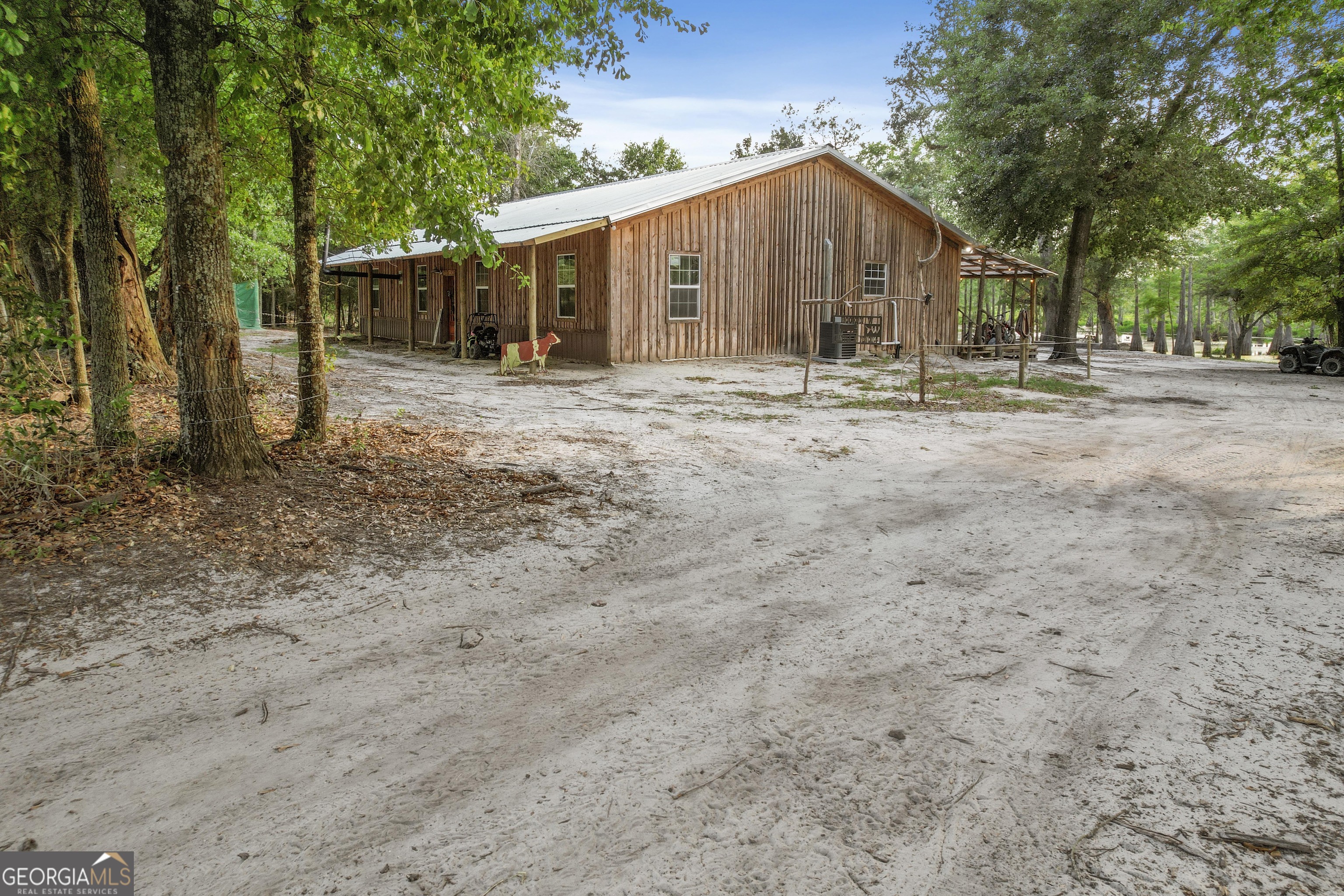 1058 Collins Road Property Photo 22