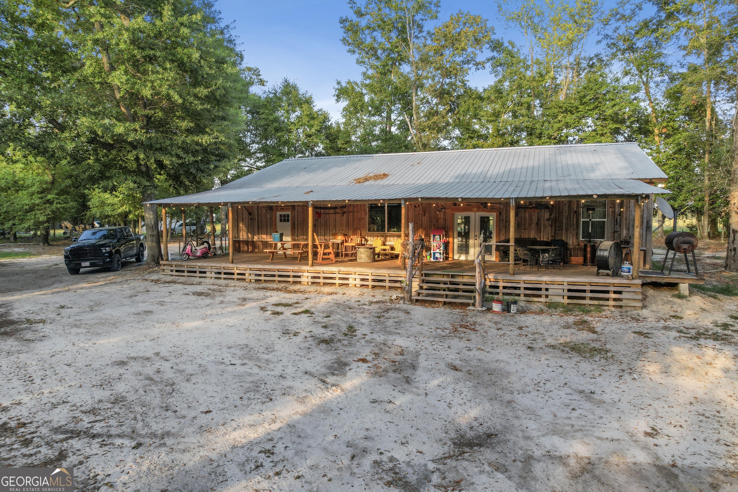 1058 Collins Road Property Photo 27