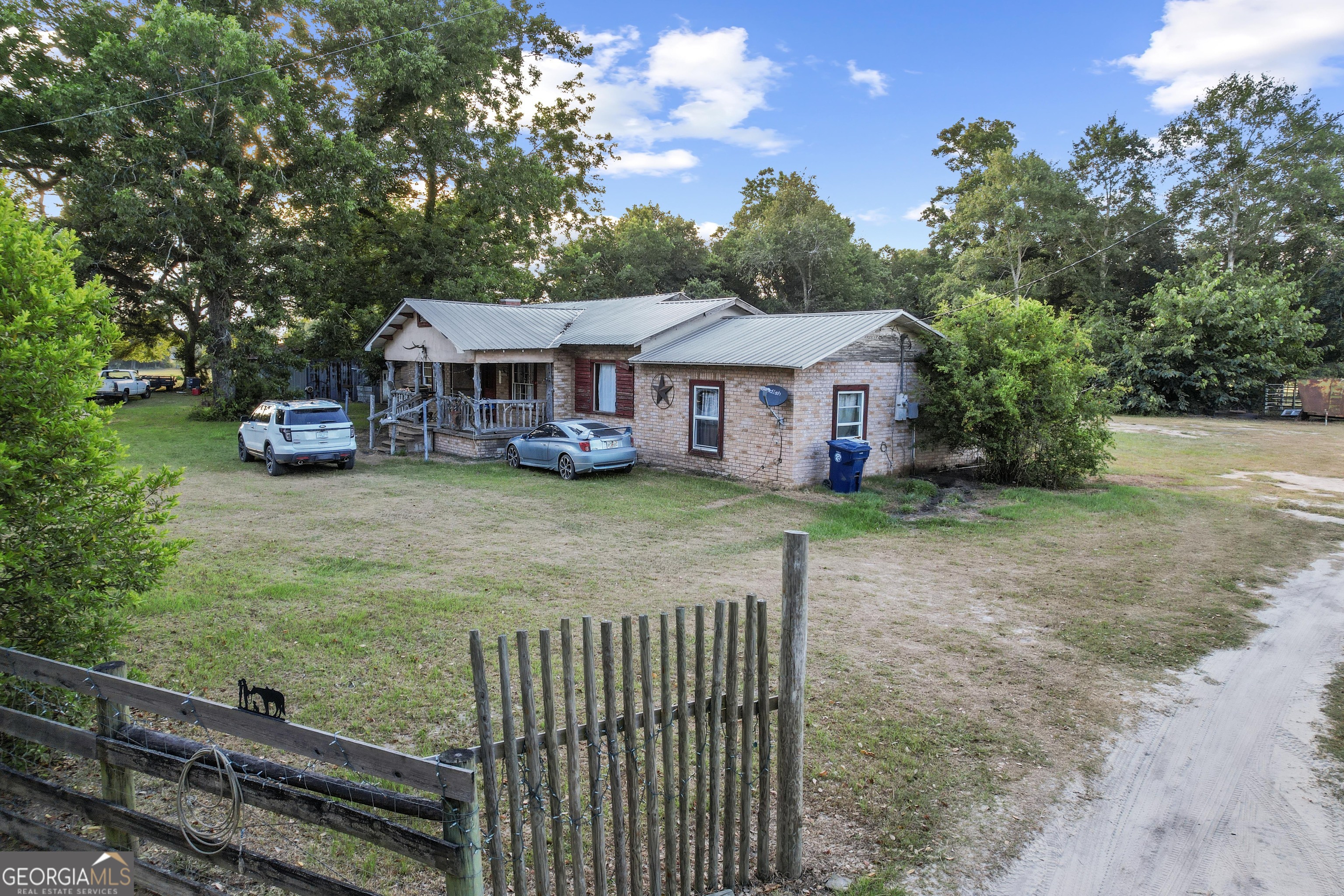 1058 Collins Road Property Photo 28