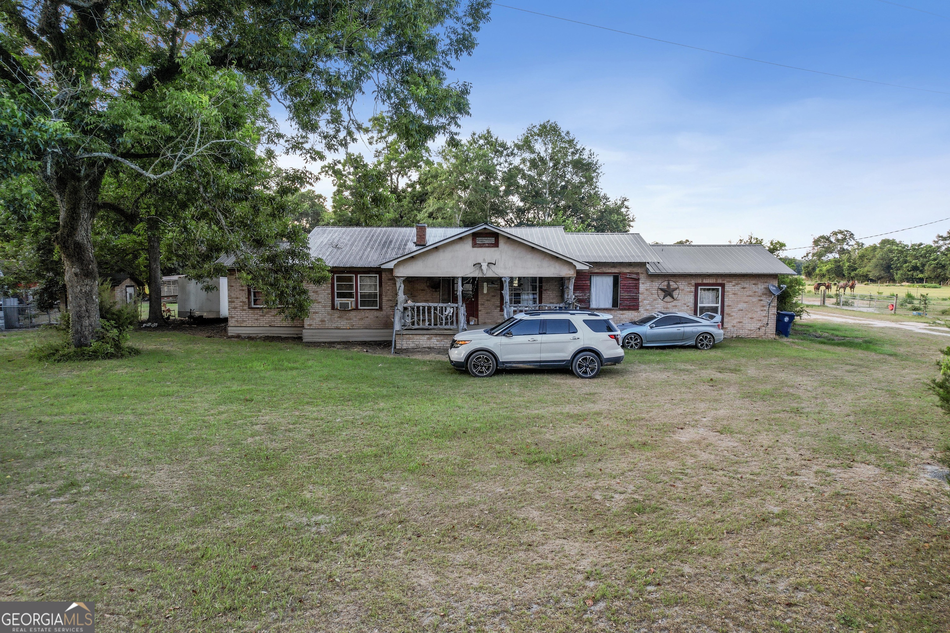 1058 Collins Road Property Photo 34