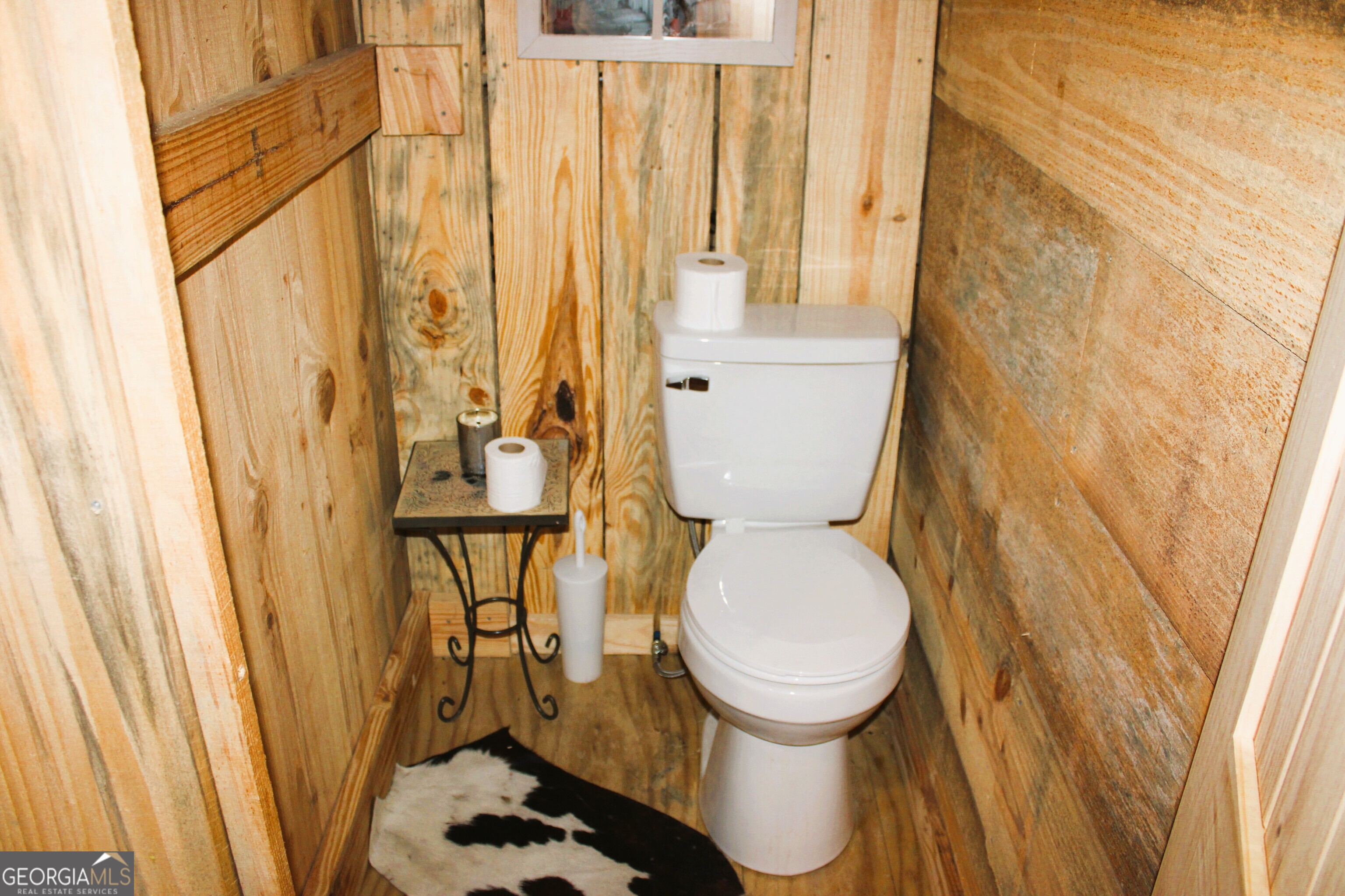 1058 Collins Road Property Photo 43