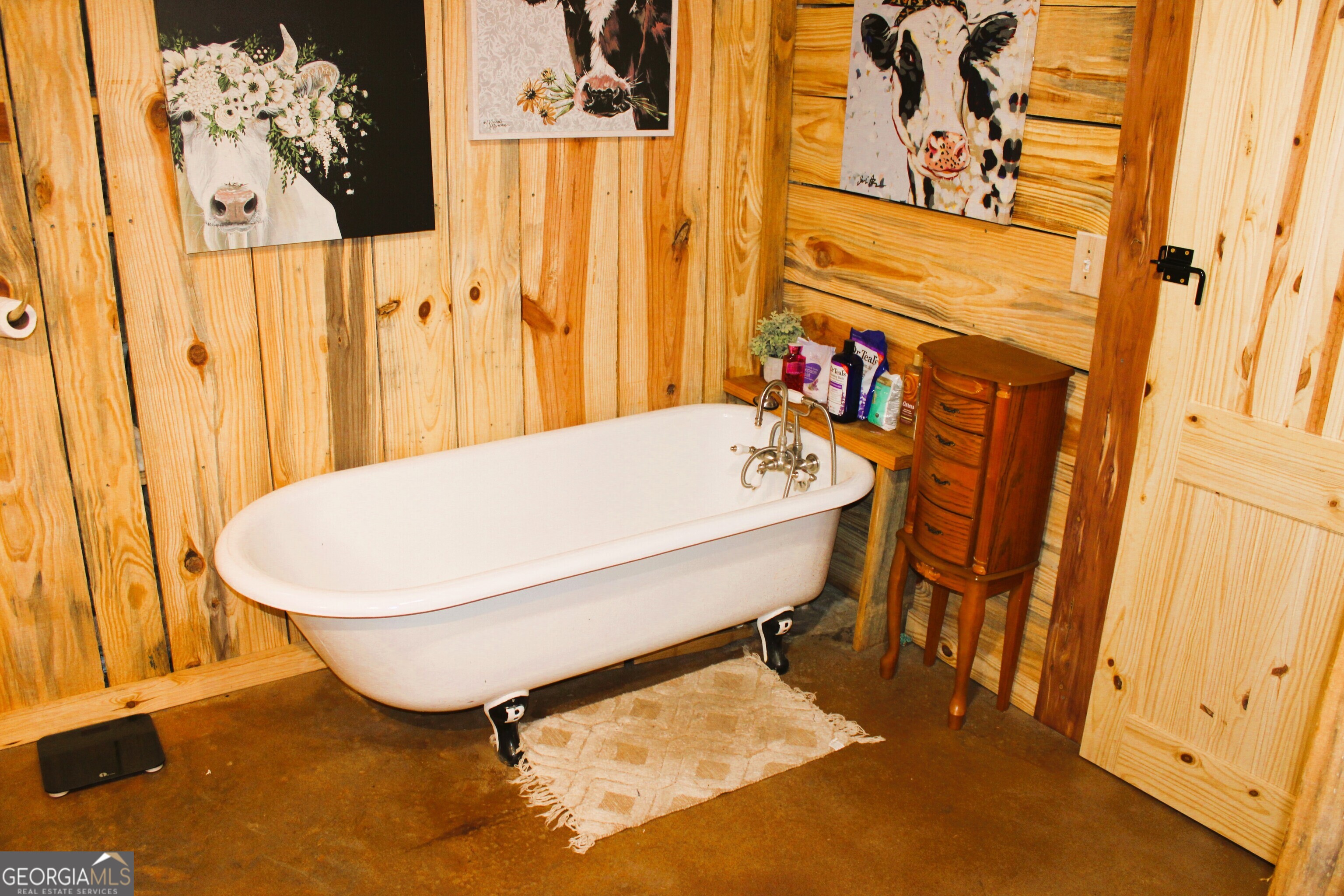 1058 Collins Road Property Photo 48