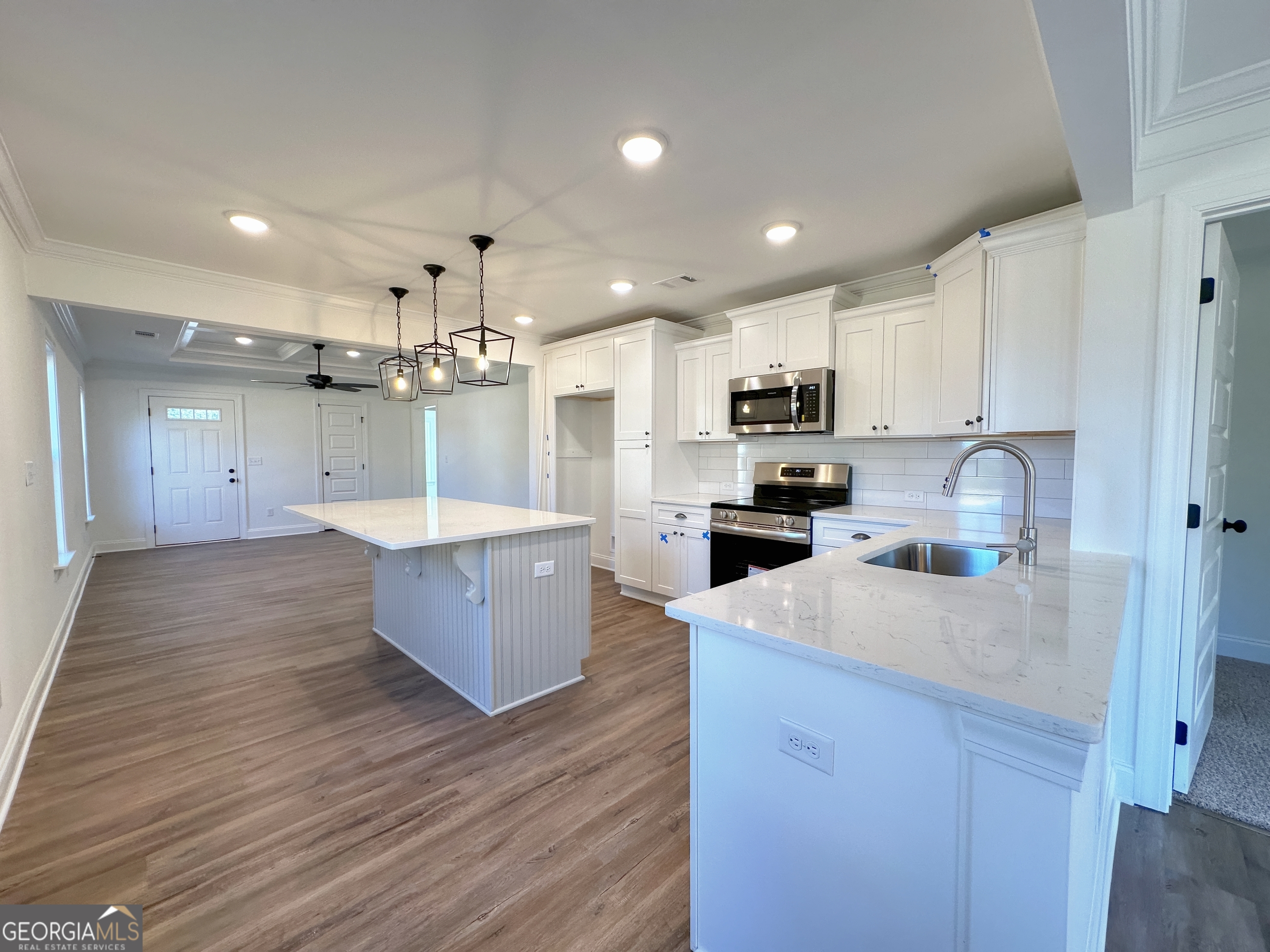 1338 Mooty Bridge Road Property Photo 4