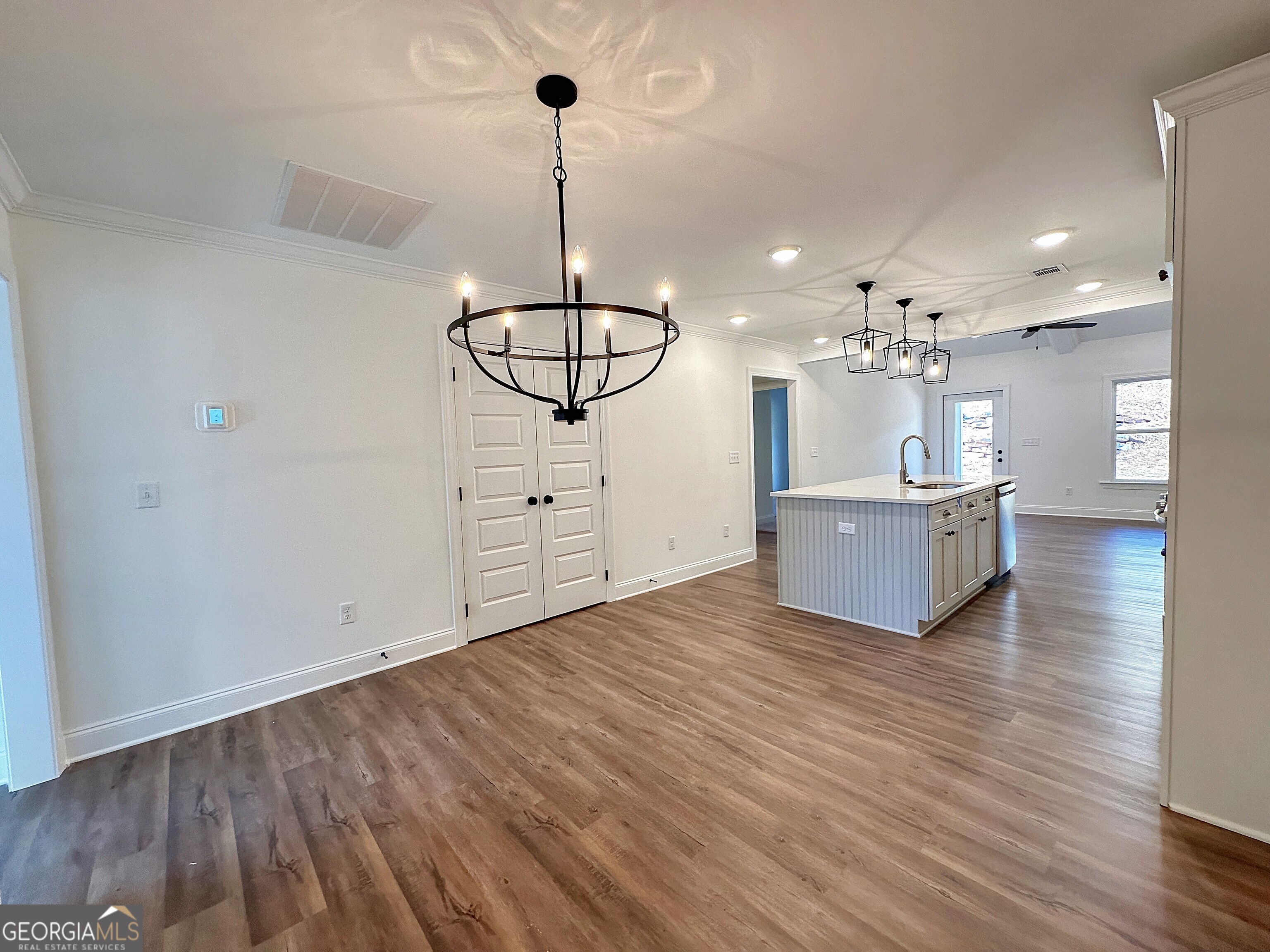 1342 Mooty Bridge Road Property Photo 3