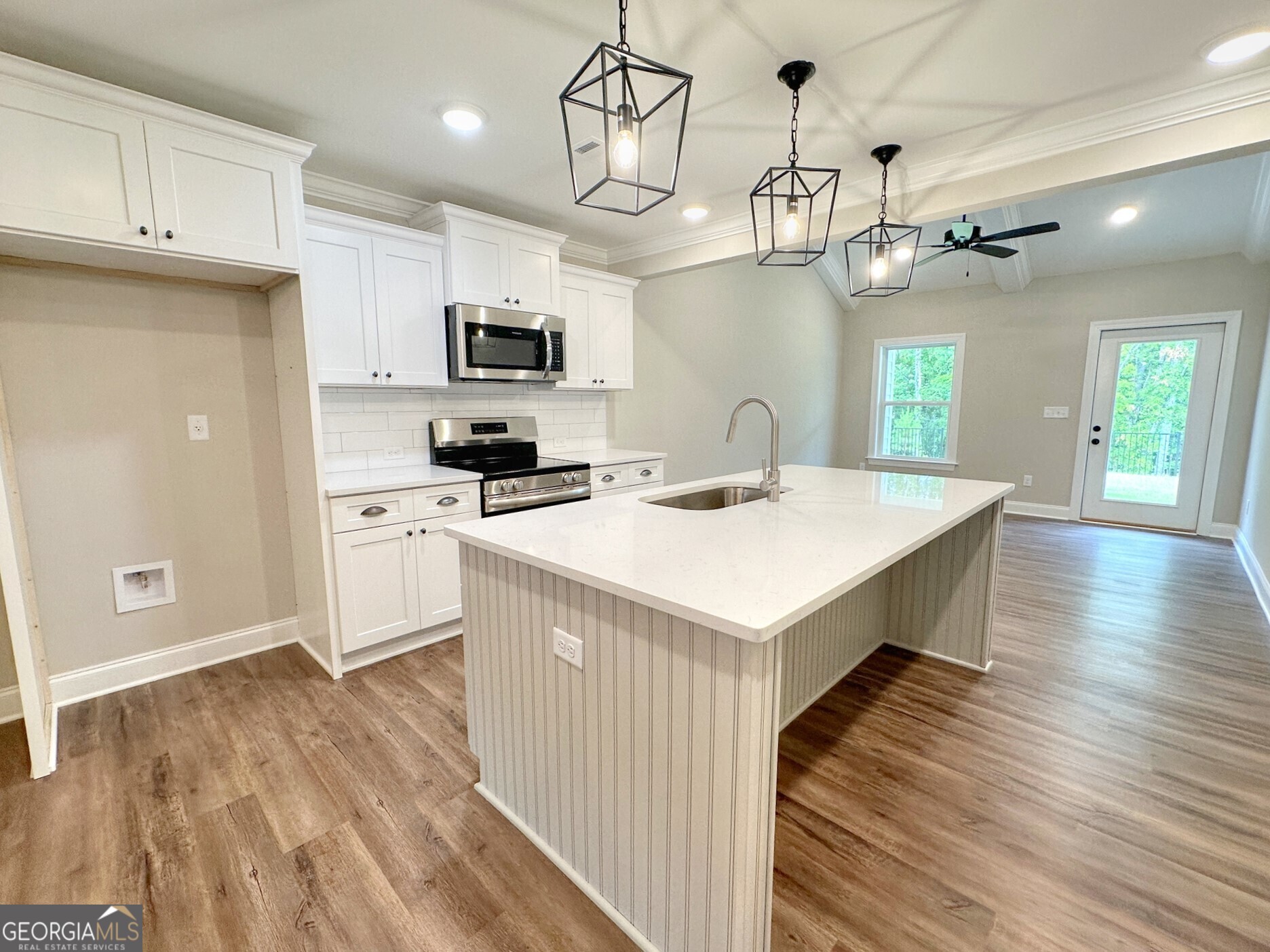 1344 Mooty Bridge Road Property Photo 4