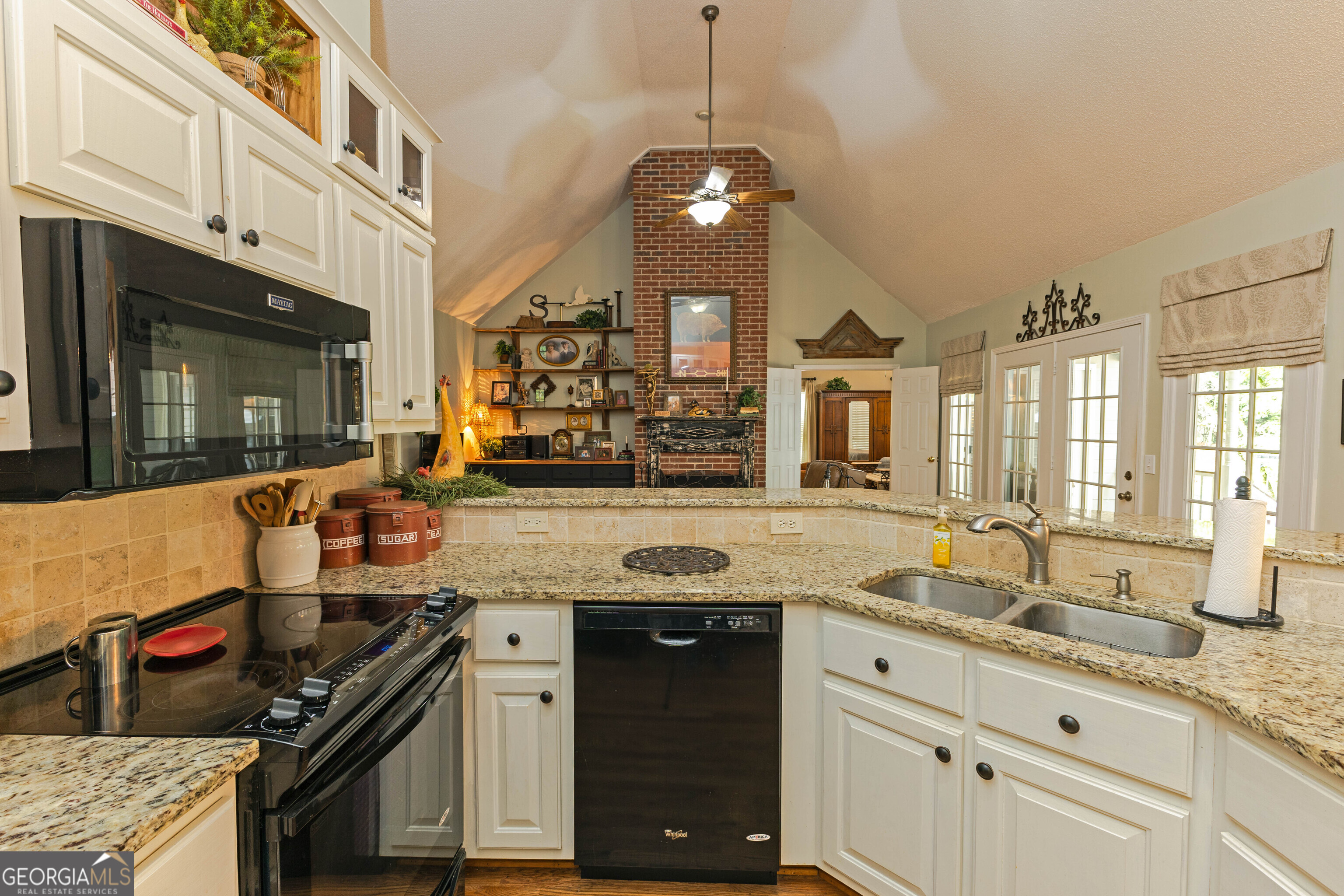 6425 Mixon Road Property Photo 25