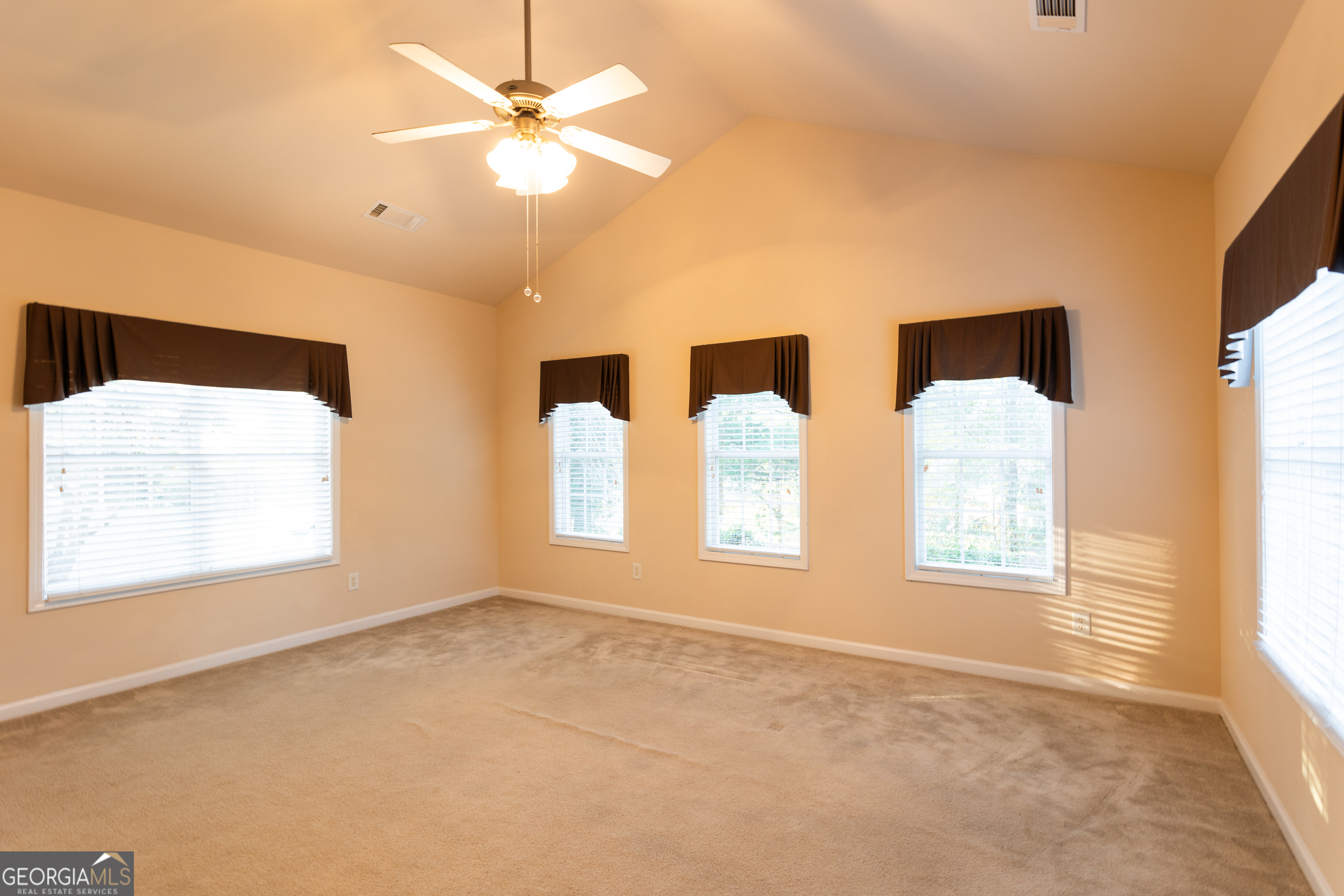 320 Crossroads Drive Property Photo 19
