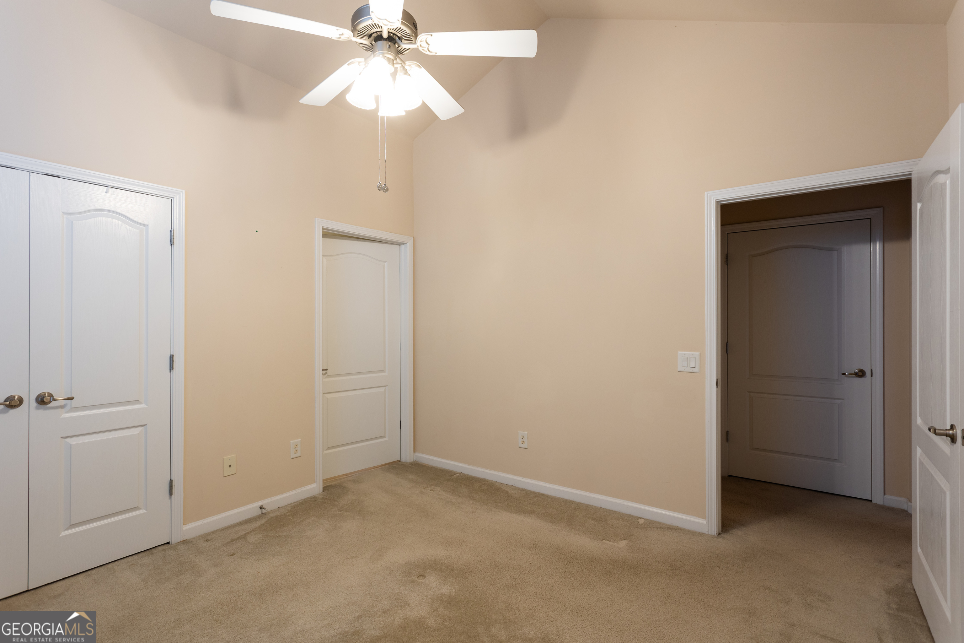 320 Crossroads Drive Property Photo 24