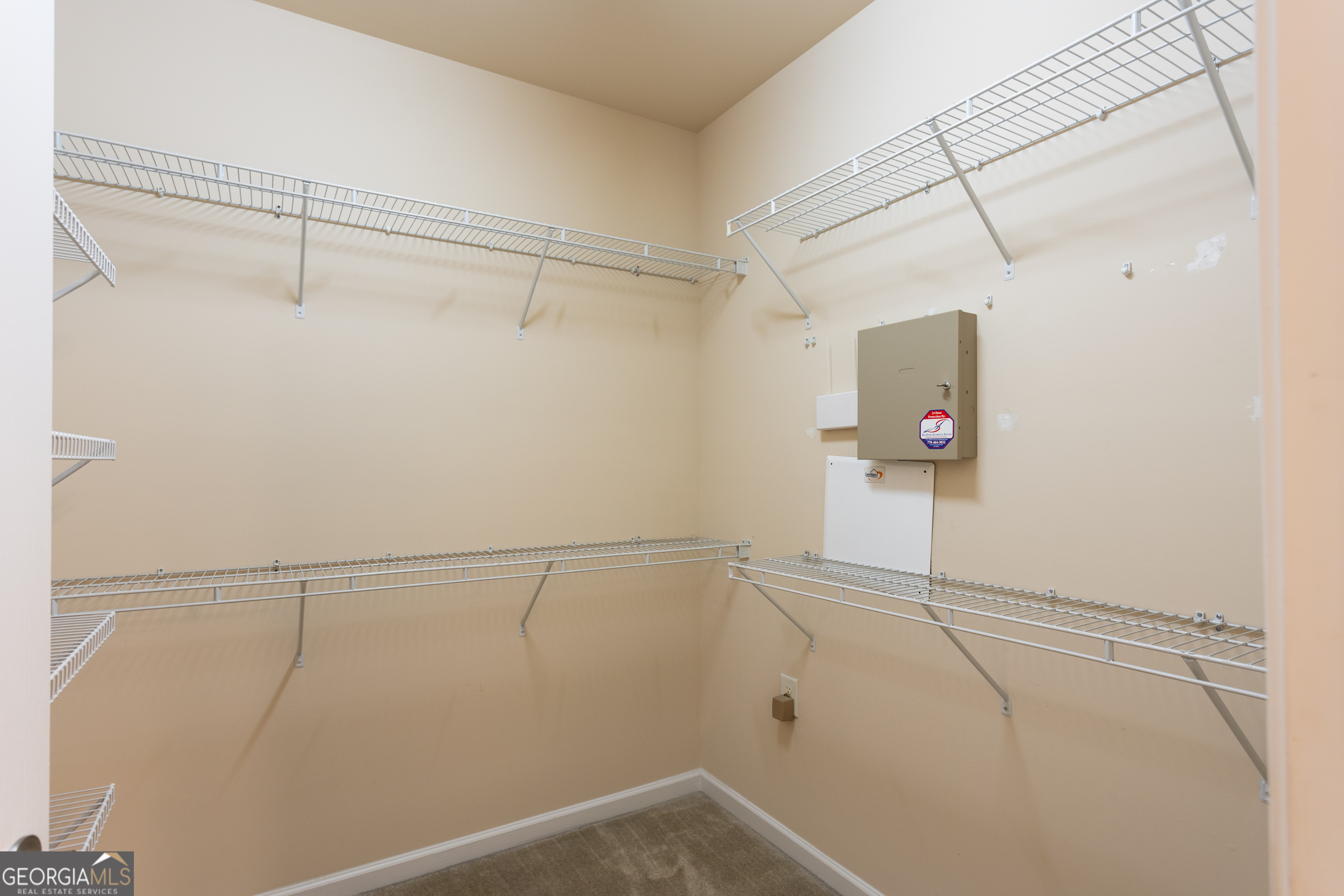 320 Crossroads Drive Property Photo 31