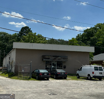 2015 Mills B Lane Boulevard Property Photo 3