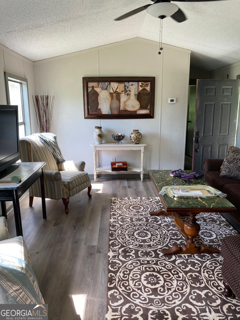160 Scott Road Property Photo 3