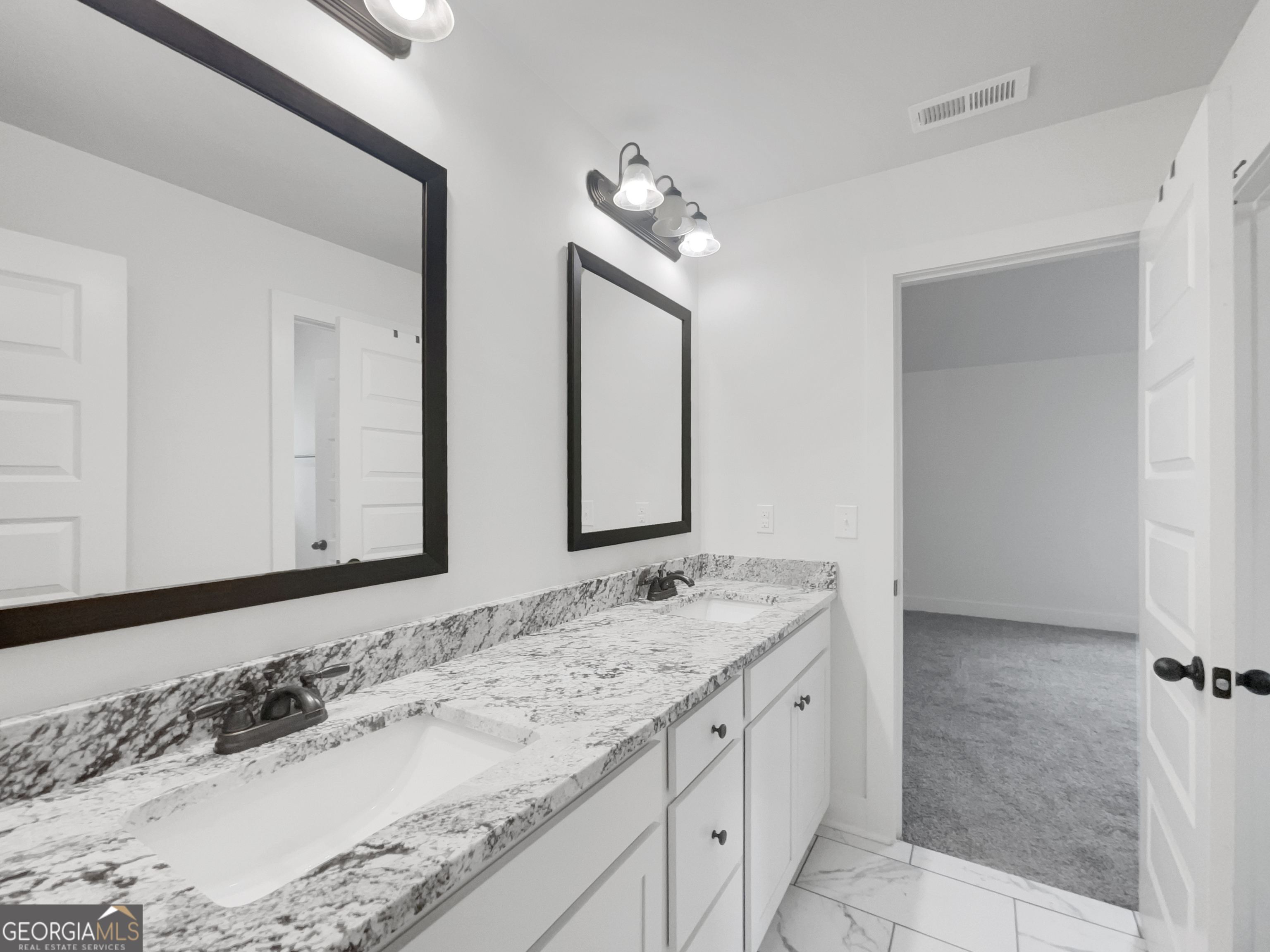 259 Northgate Preserve Drive Property Photo 17