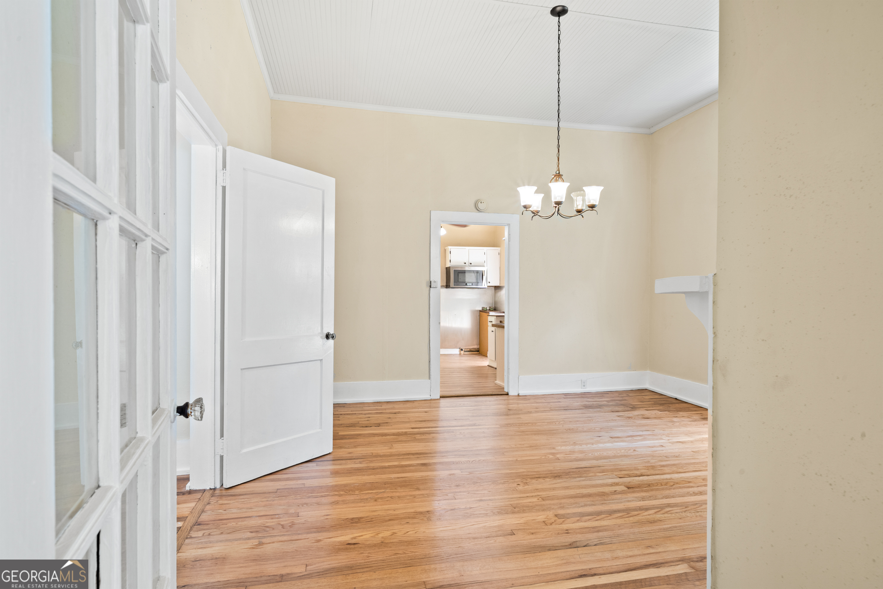 301 Hart Avenue Property Photo 14