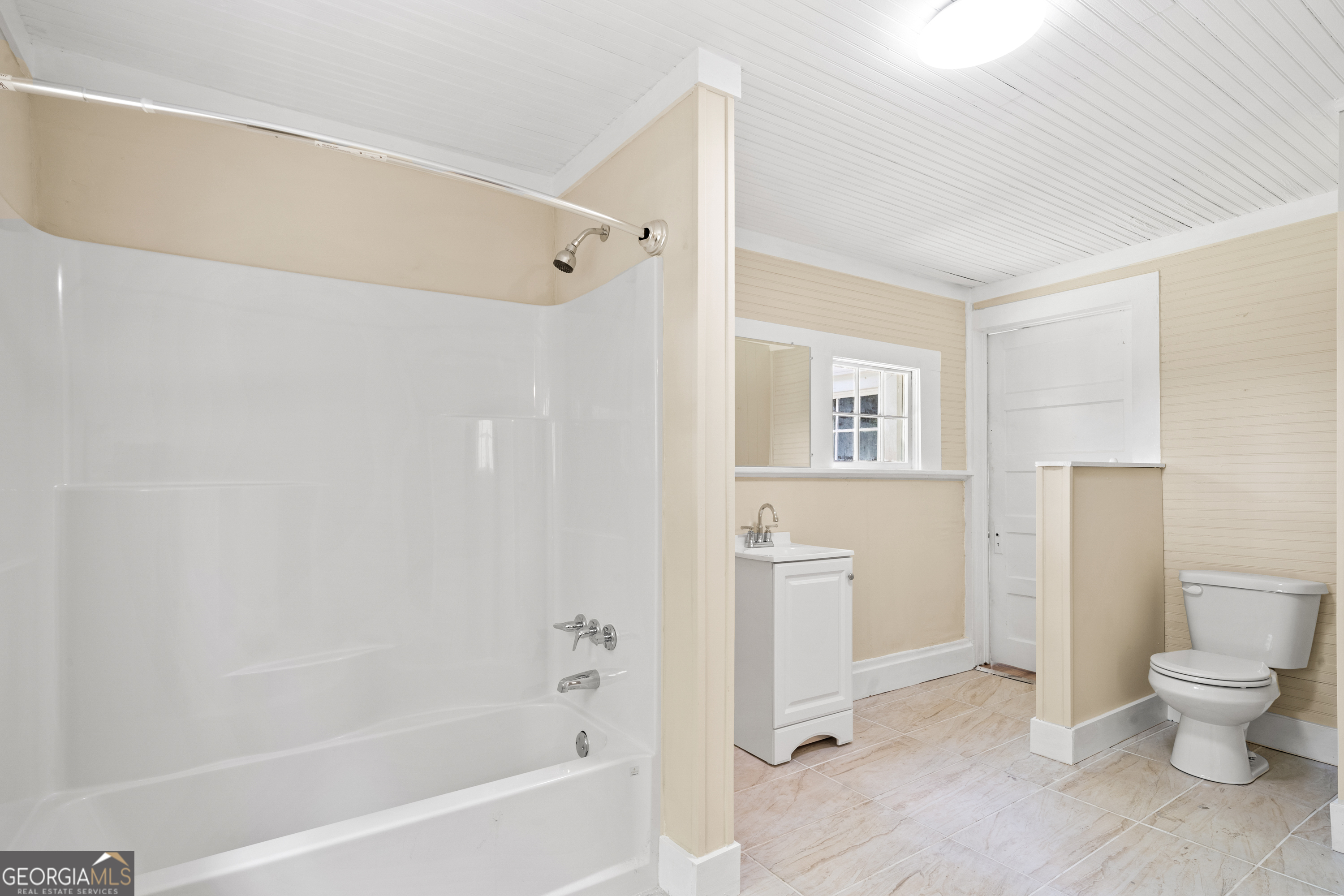 301 Hart Avenue Property Photo 26