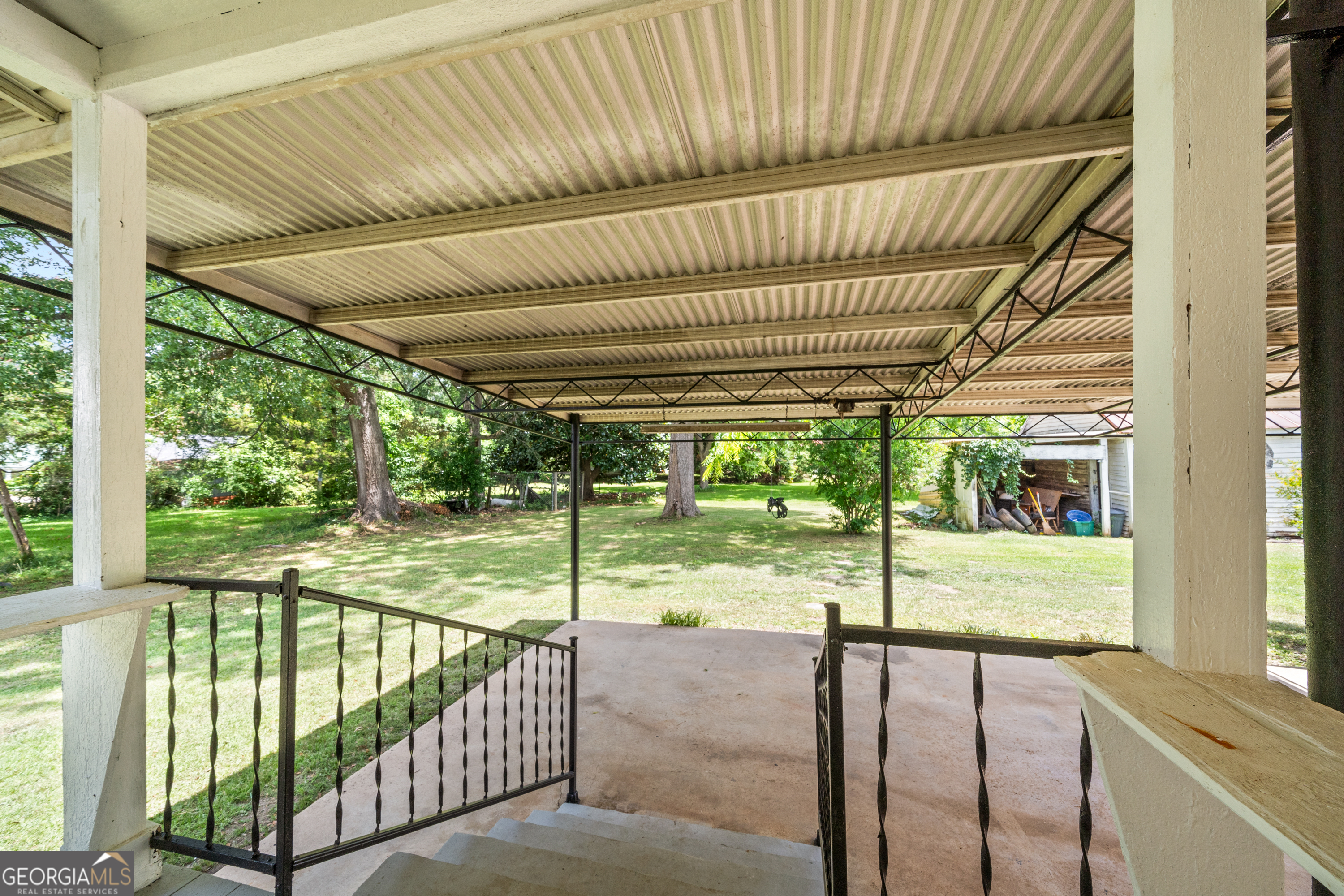 301 Hart Avenue Property Photo 29
