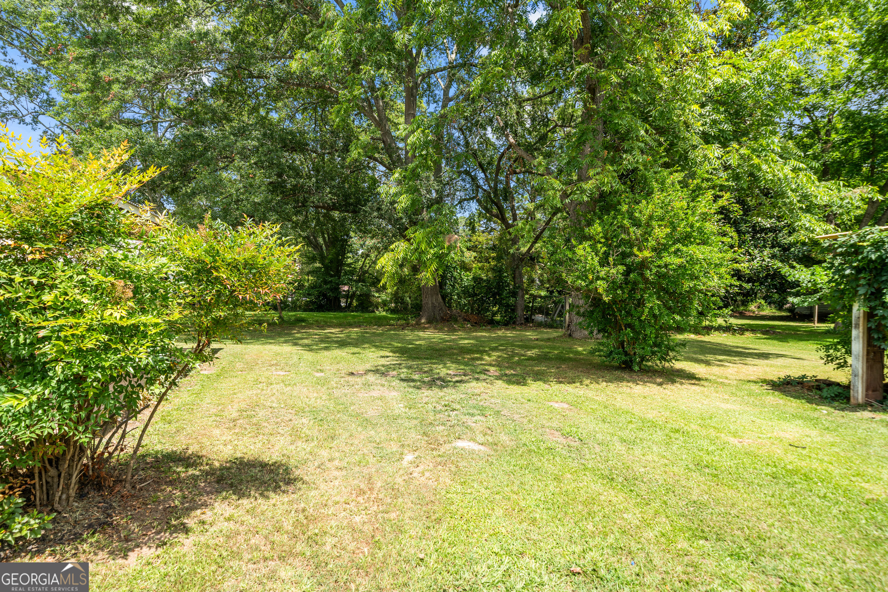 301 Hart Avenue Property Photo 35