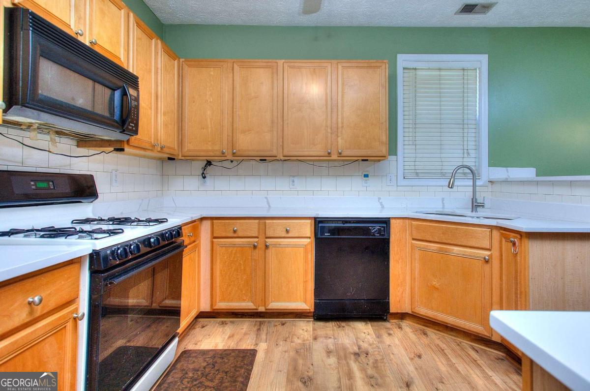 2015 Ridgestone Landing Sw Property Photo 16