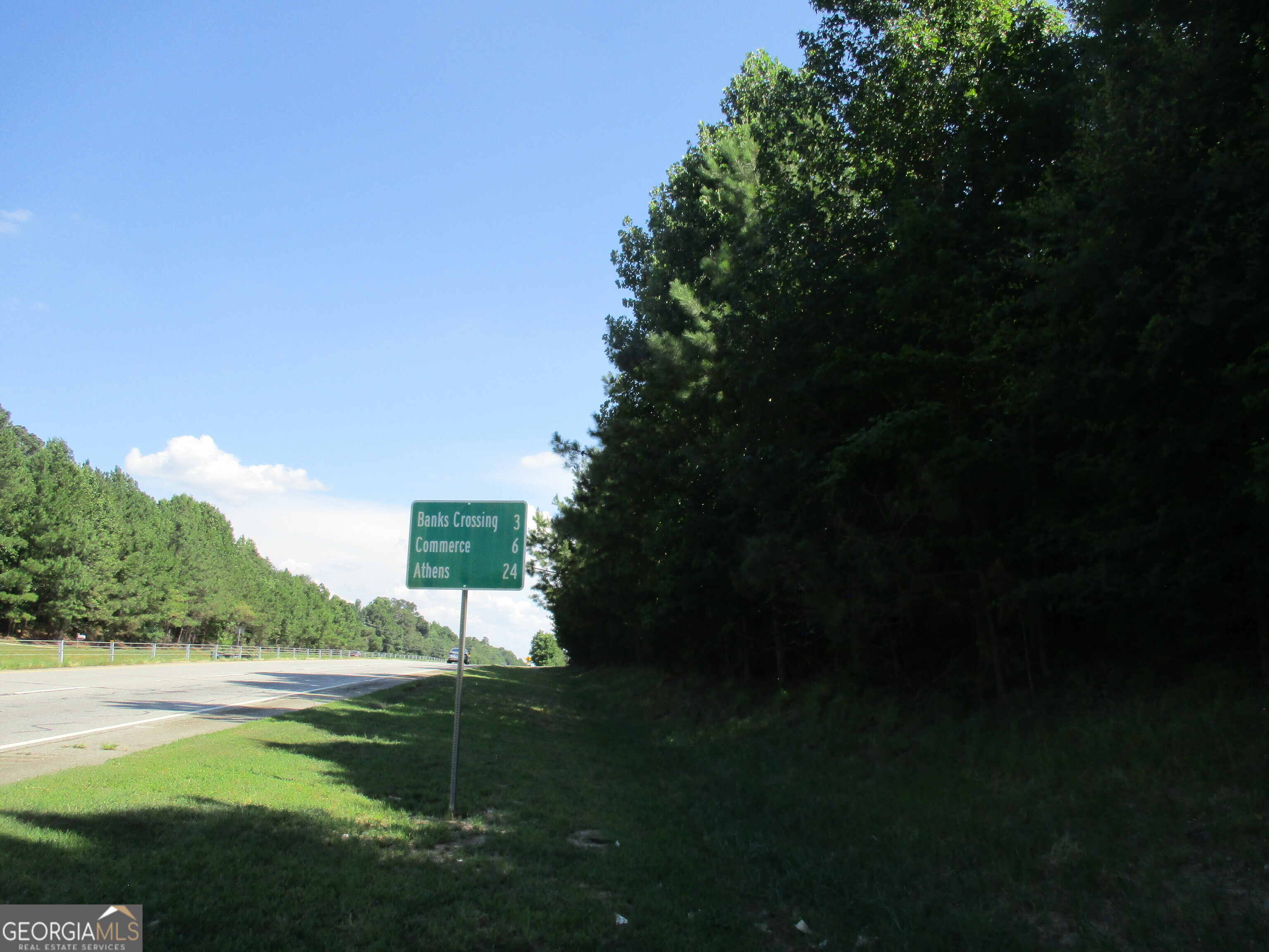 20352 Highway 441 S Property Photo 10