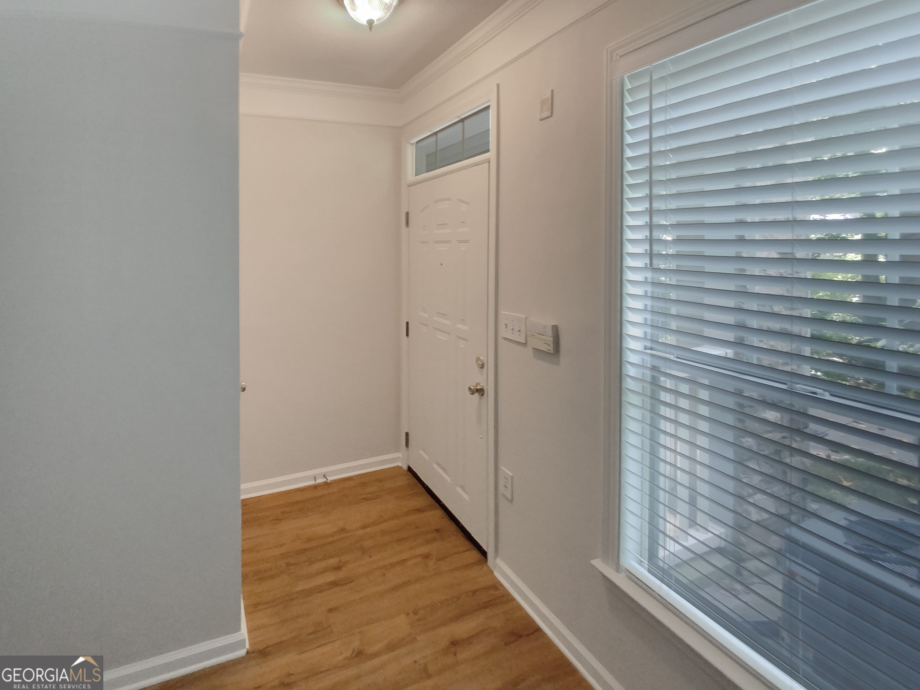 216 Edinburgh Court # 216 Property Photo 8