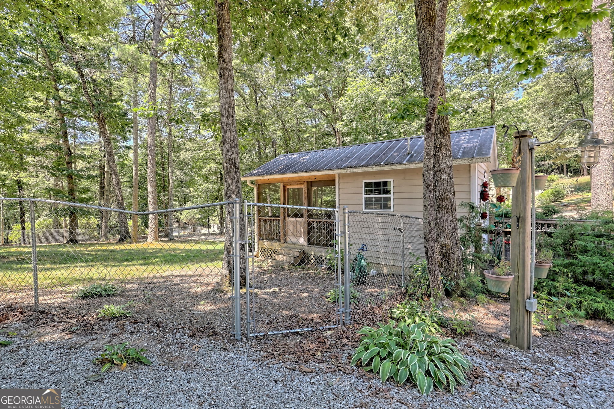 208 Colony Road Property Photo 23