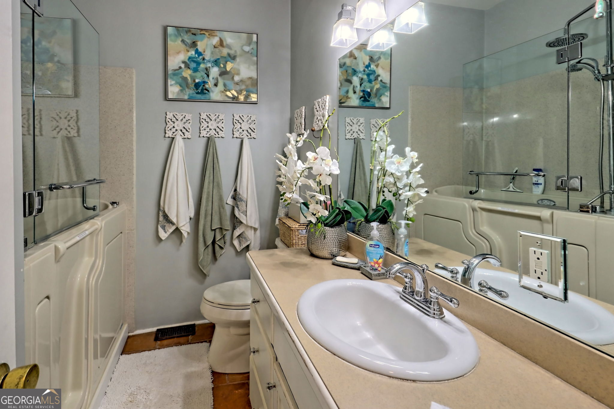 208 Colony Road Property Photo 35