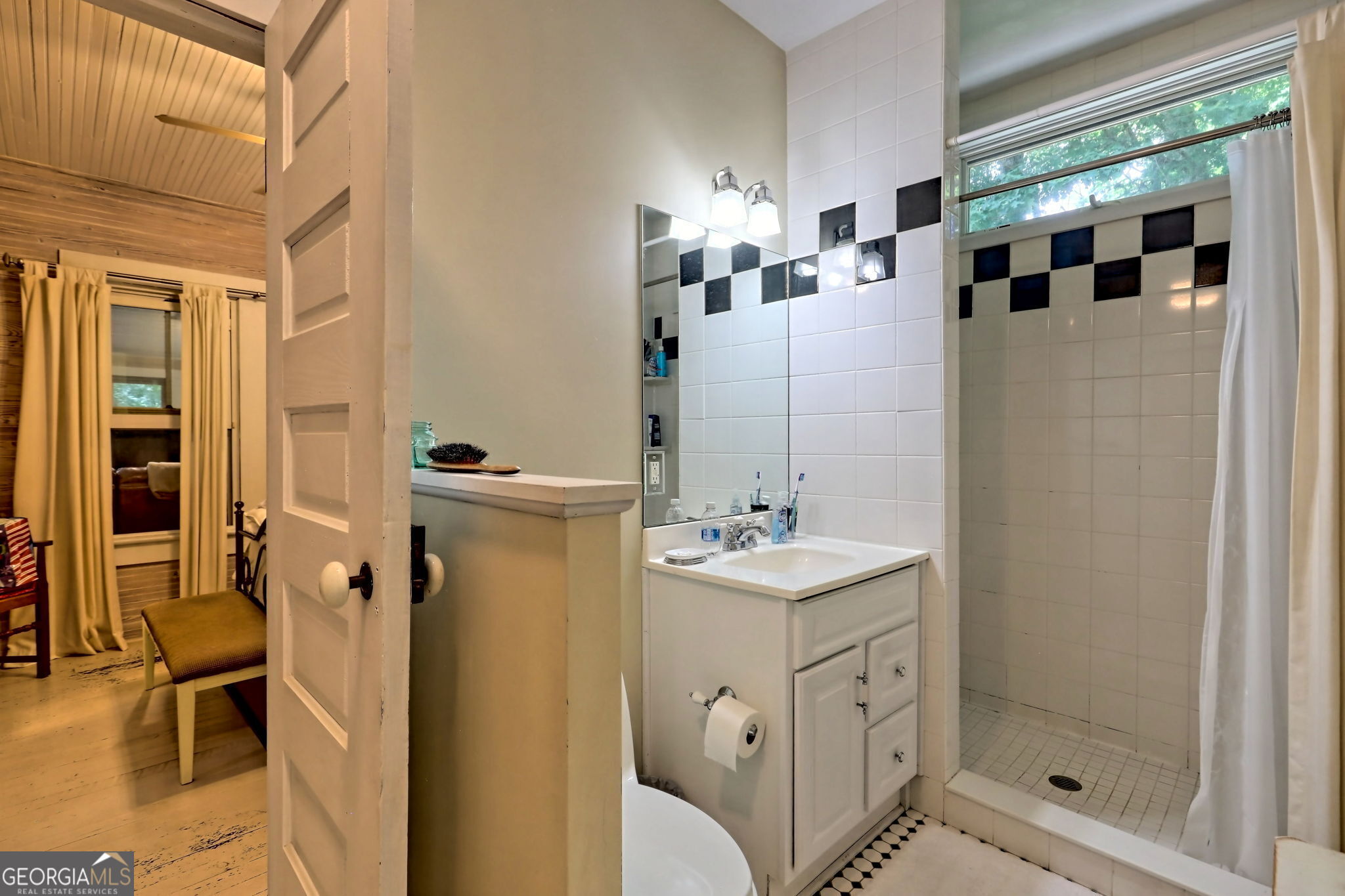 208 Colony Road Property Photo 46
