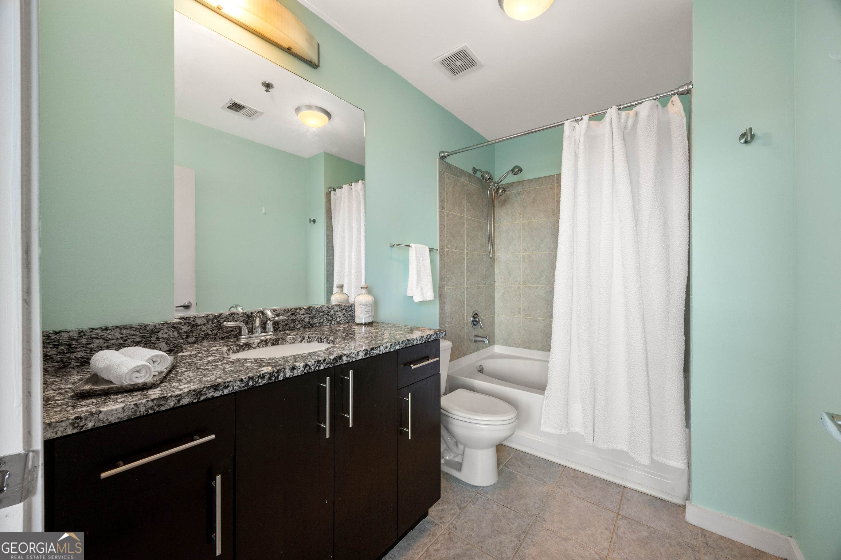 250 Pharr Road Ne Apt 610 Property Photo 20
