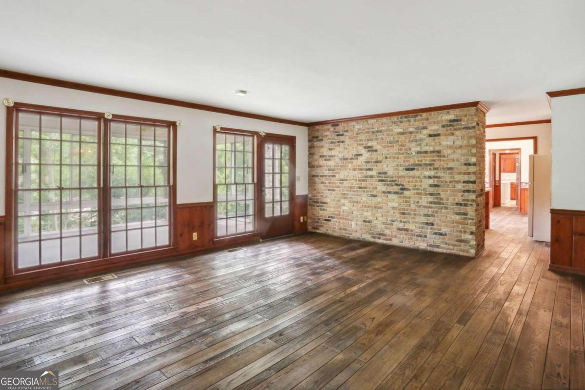 5622 Williamsburg Drive Property Photo 20