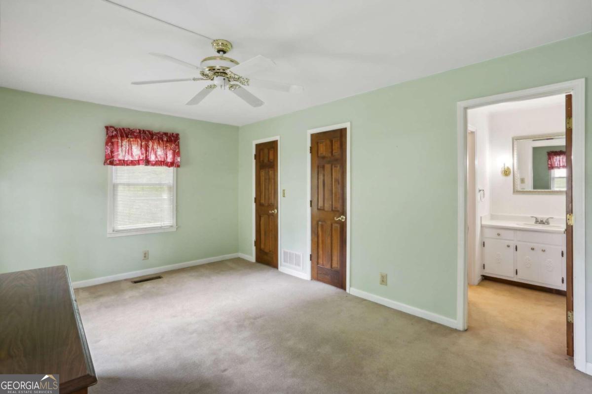 5622 Williamsburg Drive Property Photo 23